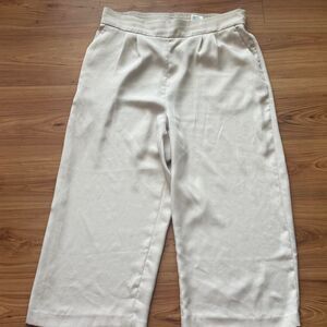 H-m Women's Cream and Tan Trousers